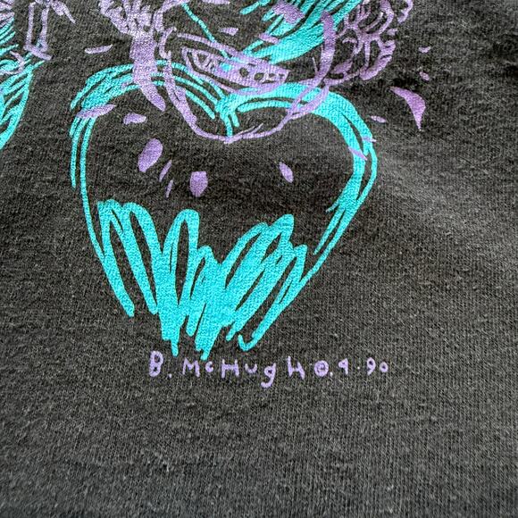 Vintage 1990 Graphic T-Shirt – Fruit of the Loom Made in USA Single Stitch - Picture 3 of 6